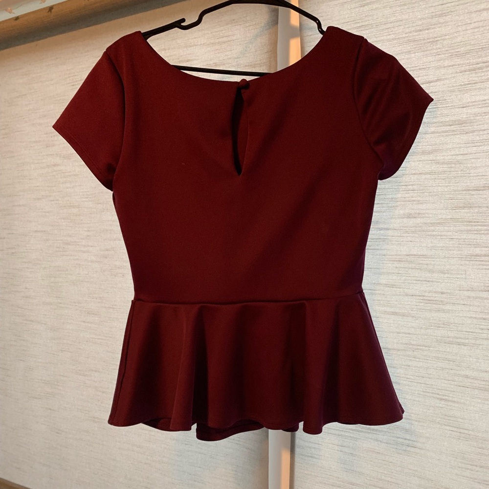 Bisou bisou plum peplum shirt - Picture 3 of 3